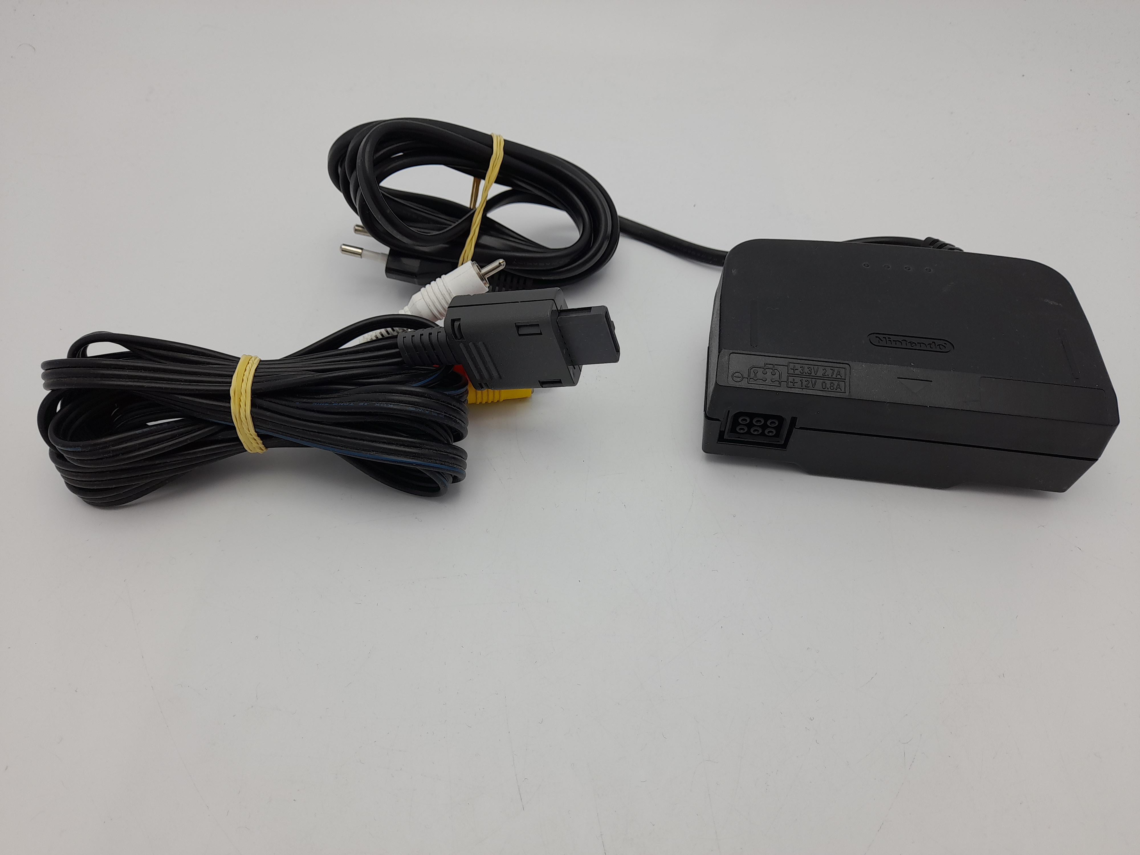 Foto van Nintendo 64 Clear Blue & Controller
