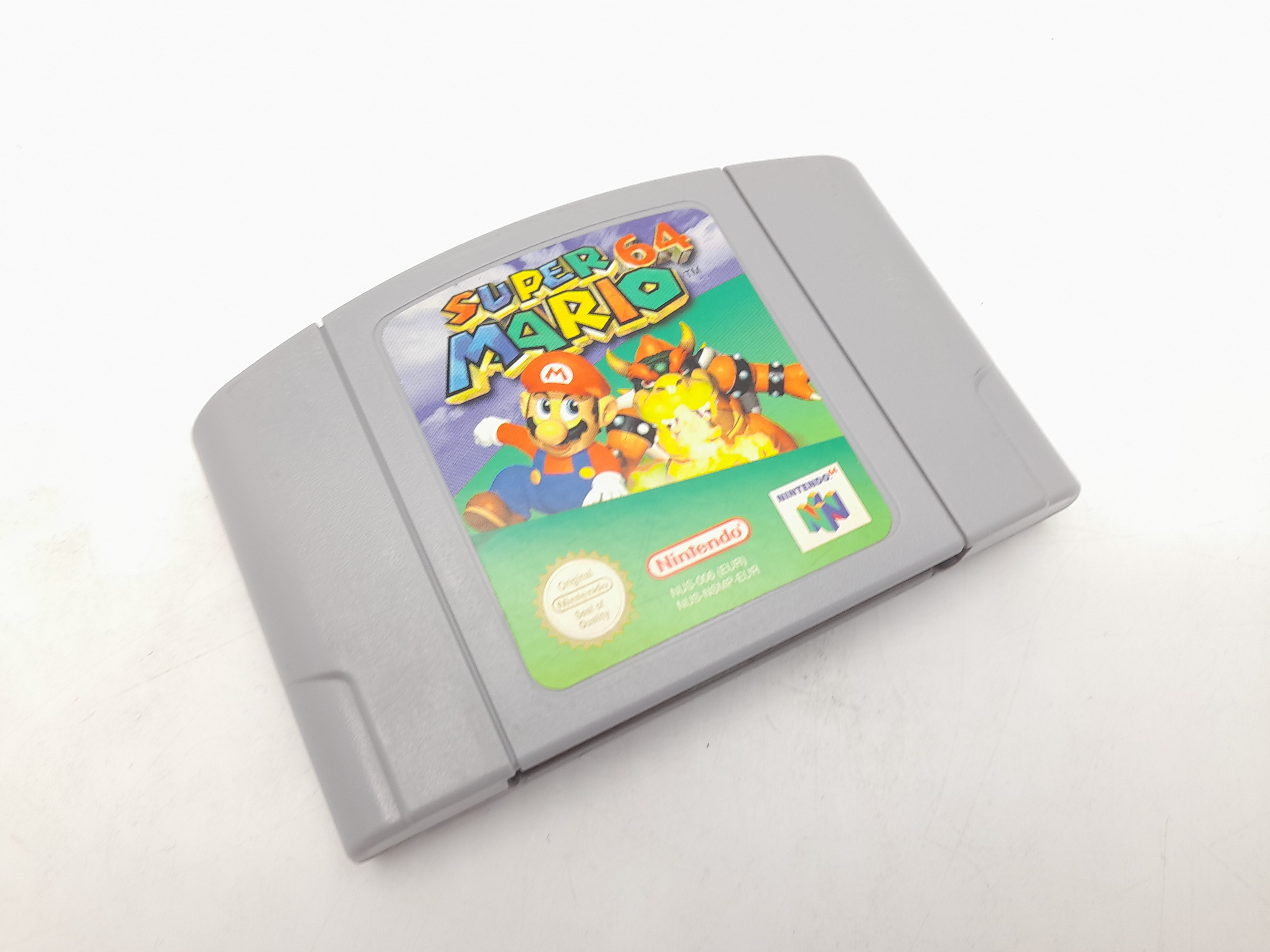 Foto van Nintendo 64 Mario Pak in Doos