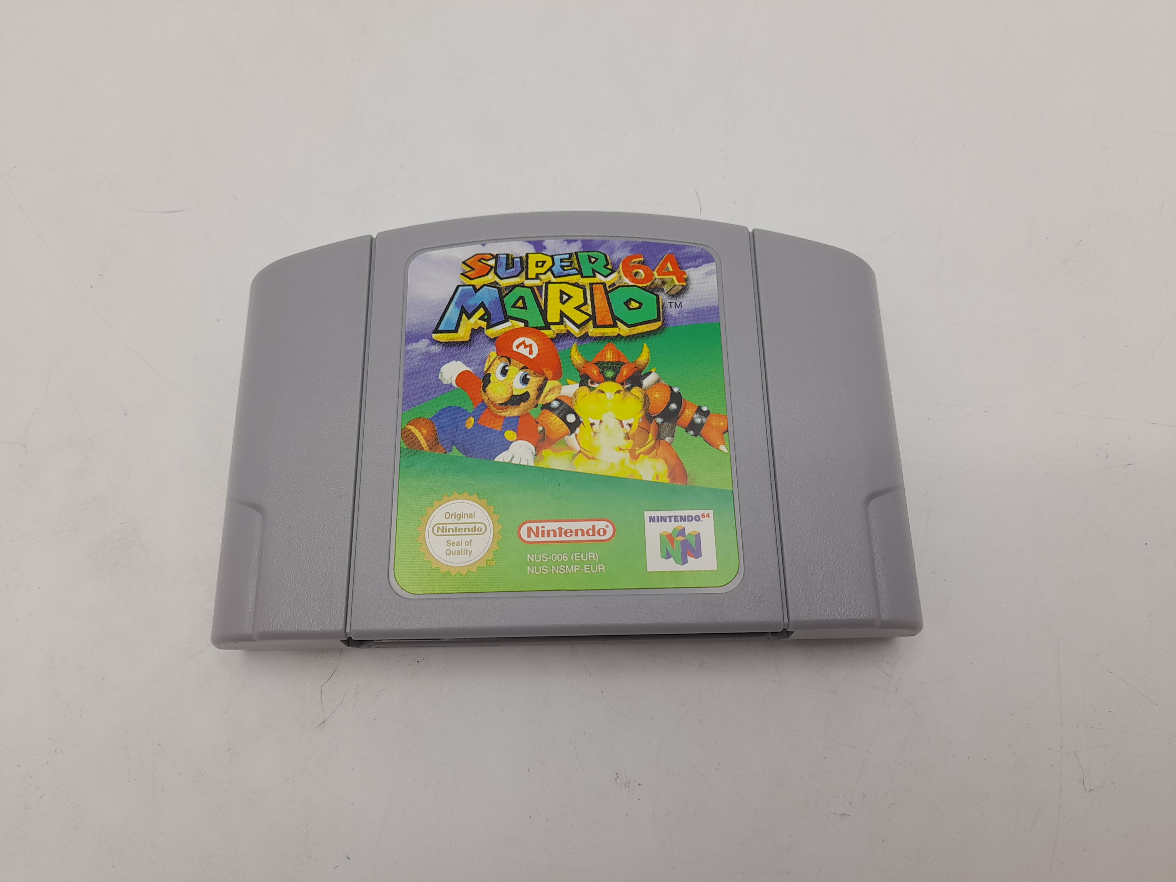 Foto van Nintendo 64 Mario Pak in Doos