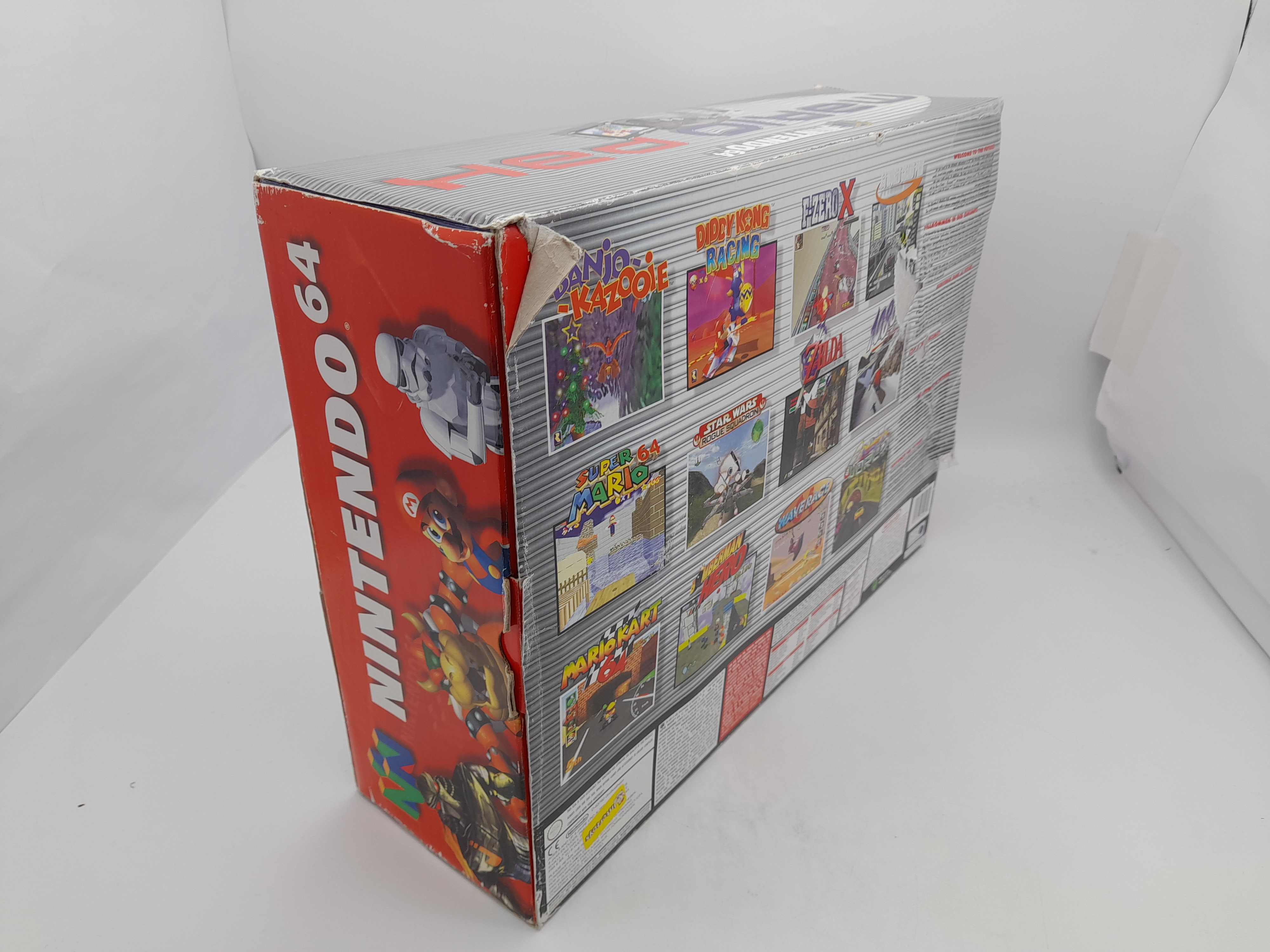 Foto van Nintendo 64 Mario Pak in Doos