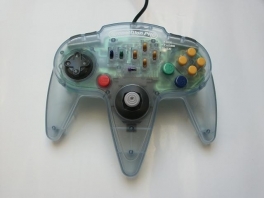 Een goedkope alternatieve controller met enkele extra functies.