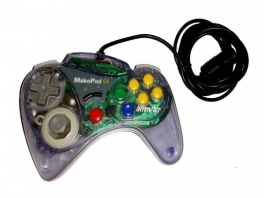 De Makerpad 64. Deze lijkt iets meer op een SNES controller.